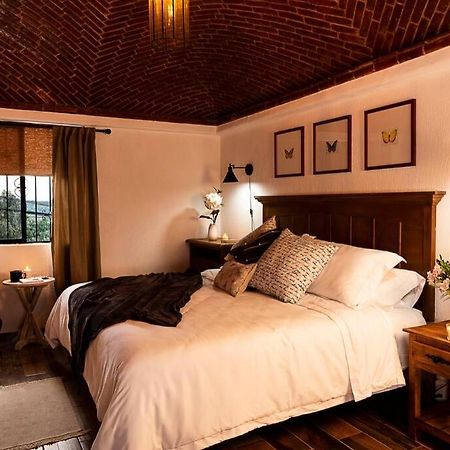 Casa Aurora, Estilo Rustico-Moderno, Guanajuatoヴィラ エクステリア 写真